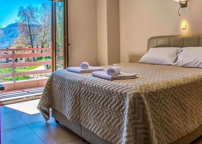 Elia Deluxe Holiday home Kalambaka